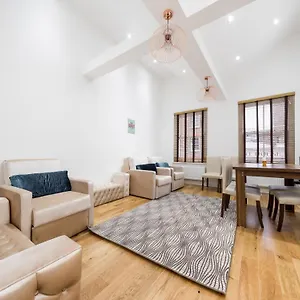 Apartment Aldgate Flats United Kingdom